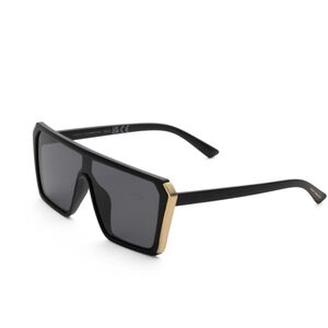 French Connection Oversized Sunglasses w/smoke Lenses and Side Detail NWT